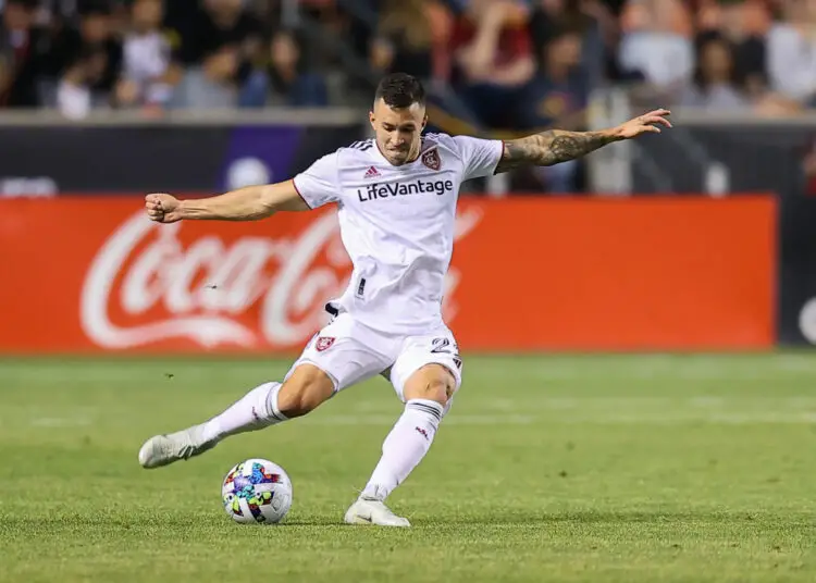 70 mètres…. L’extraordinaire golazo de Herrera (vidéo)