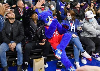 Poulet gratuit, l’idée de génie des 76ers pour faire crier leurs fans