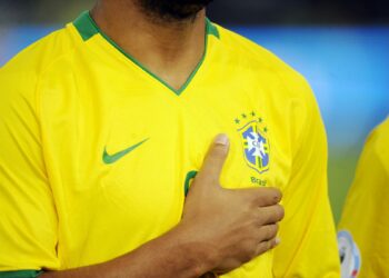 Pedro fait sa demande en mariage lors de l’annonce de sa sélection avec le Brésil