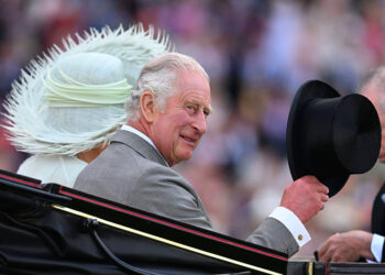 Le roi d’Angleterre souhaite une victoire rapide pour préserver son bien-être cardiaque
