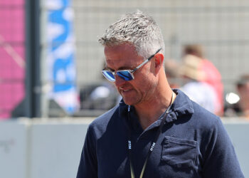 Ralf Schumacher choque en officialisant sa relation avec un ancien élu du Rassemblement National après son coming-out