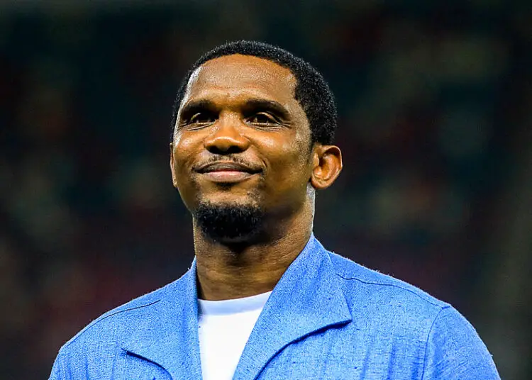 Samuel Eto’o instaure un code vestimentaire rigoureux pour les entraîneurs de football camerounais