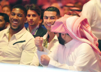 Recrutement en Arabie Saoudite : loueurs de 4e division avec salaires de star et vie de luxe
