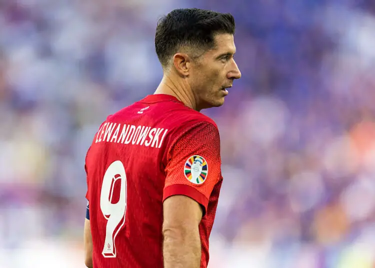 Scandale : Robert Lewandowski mêlé à un réseau de trafic de diplômes