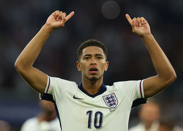 Hamann critique Bellingham : « il ne fait rien »