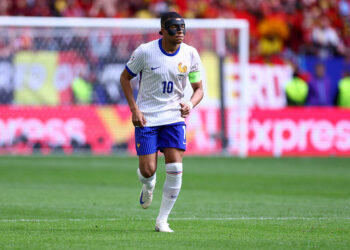 Mbappé :  « Je ne suis pas encore dans le groupe WhatsApp du Real Madrid « 