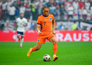 Angleterre – Pays-Bas : La spectaculaire performance de Xavi Simons