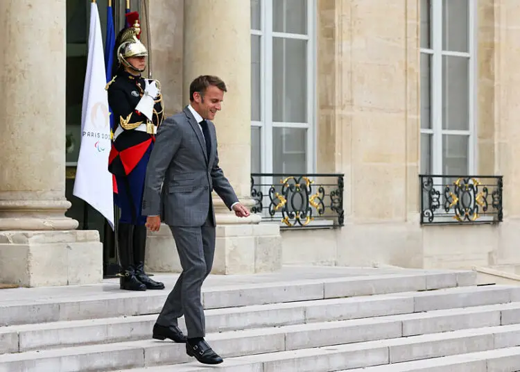Macron dans la Seine : une plongée inattendue !
