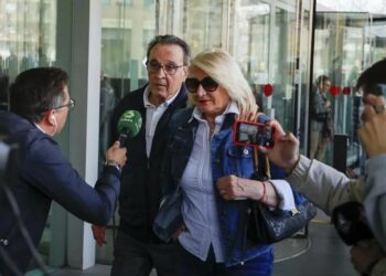 Scandale judiciaire au Barça : la police dévoile des millions et des documents suspects liés à l’épouse de Negreira