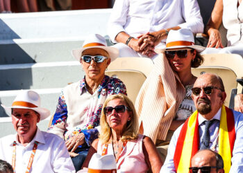 Martina Navratilova, légende du tennis, défie l’âge et le cancer : maman à 67 ans avec sa femme !