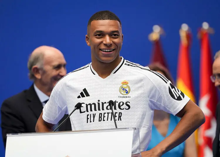 Kylian mbappé se rappelle de l’anniversaire de son ex
