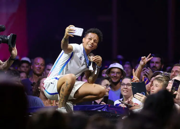 Amandine Buchard vise les jo 2028 en judo et rugby – double menace ou double fiasco ?