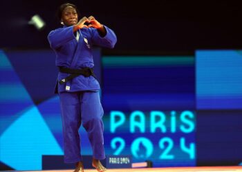Clarisse Agbegnenou : découvrez le métier inattendu qu’elle exerce en dehors du judo