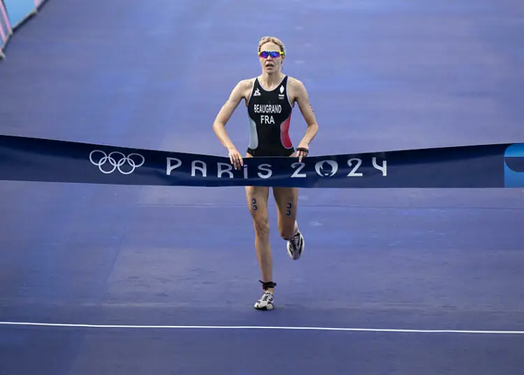 JO 2024 : Cassandre Beaugrand, nouvelle championne olympique, en couple avec une star de la natation britannique !