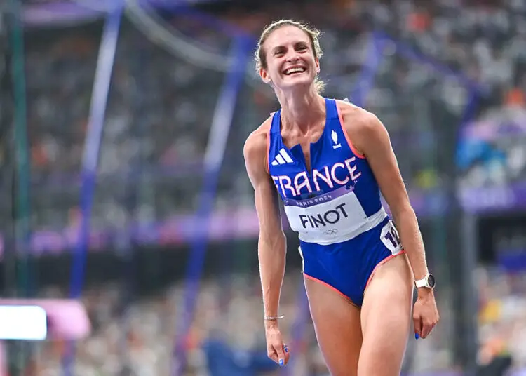 JO 2024 : Alice Finot utilise la scène olympique pour une demande en mariage mémorable – sans stéréotypes