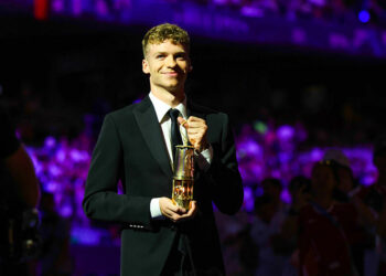 Léon Marchand en couple avec une médaillée olympique : la vérité sur leur relation !