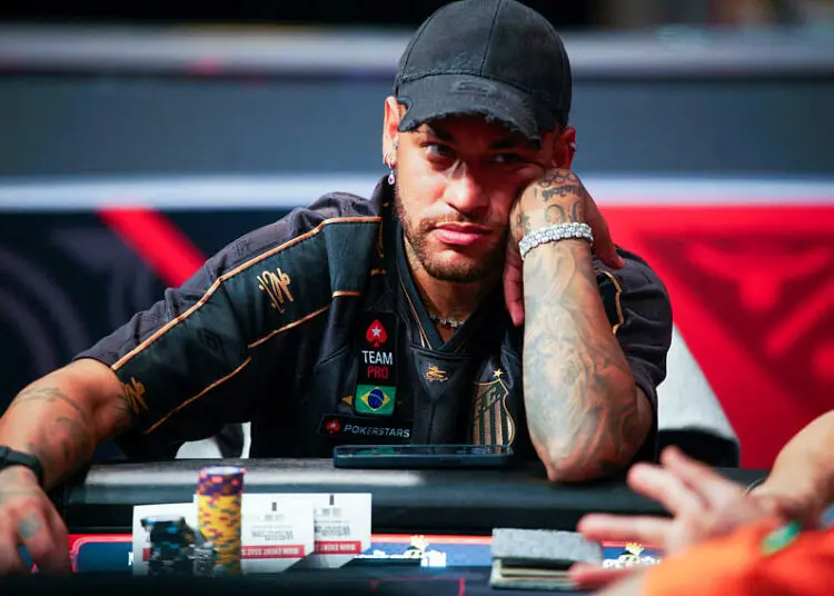 Choc Neymar-PSG : Gérald Darmanin au cœur des magouilles fiscales révélées par des SMS explosifs !