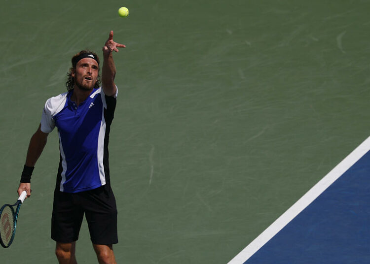 Tsitsipas en mode star : invité par un club de Serie A, il claque un bijou et fait exploser le score (Vidéo)