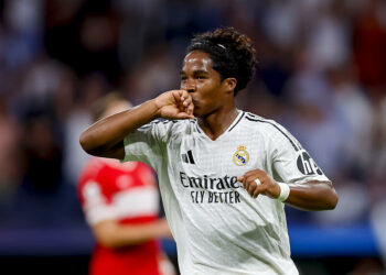 Endrick, 18 ans : un mariage audacieux avec des clauses détonantes ! SMS surveillés et petite amie virtuelle interdite !