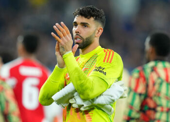 Raya en mode super-héros : le double arrêt de folie qui sidère Atalanta et Arsenal !