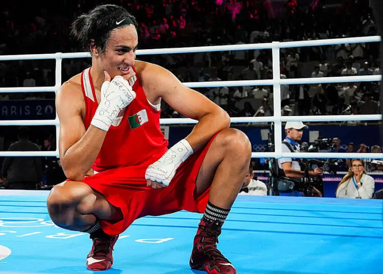 Imane Khelif cloue le bec à ses détracteurs et s’impose en reine à la Fashion Week de Milan !