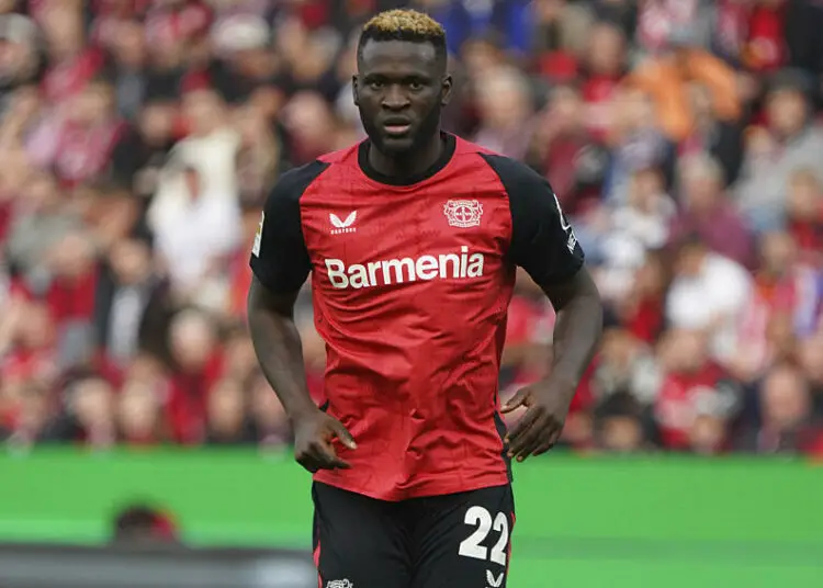 Leverkusen : Les images choquantes de l’accident de voiture de Victor Boniface