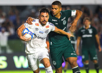 L’équipe nationale du Brésil devrait-elle sélectionner des joueurs du championnat brésilien uniquement ?