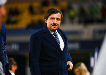 Clash explosif : l’OM traîne un journaliste de L’Équipe devant les tribunaux