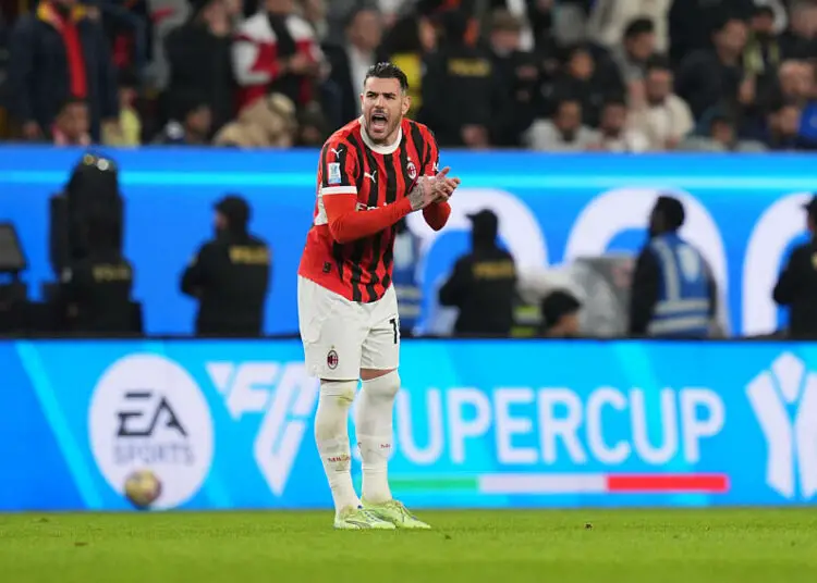 Derby Milan : le chef-d’œuvre de Theo Hernandez sur coup franc (VIDÉO)