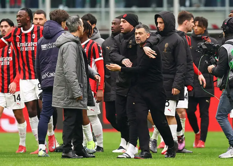 « On est dans le football, pas à l’église » : Sergio Conceição pète les plombs et clashe violemment Calabria après le match !