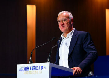 Didier Deschamps en mode wedding planner : il prend les rênes du mariage de son fils Dylan !