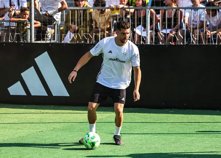 « Je veux m’installer en L1 » : Zidane tente le coup de poker final !