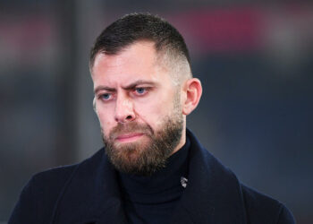 Une ancienne star du PSG dégagée d’Anfield dans un moment de chaos !