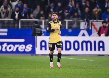 ASSE : 3M€ jetés par la fenêtre ? La recrue expulsée après 15 secondes pour un high-kick sauvage ! (VIDÉO)