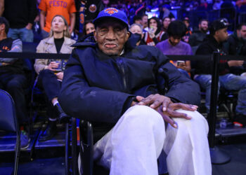 Les Knicks perdent une légende : hommage à un grand nom de la NBA