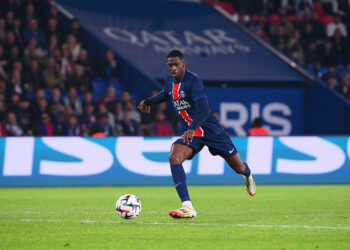 Expulsé à Aston Villa, Maël, jeune fan du PSG, vit un rêve éveillé