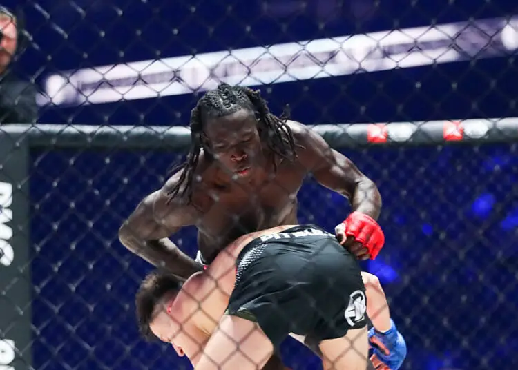 Amaury Wako Zabo sacrifie sa chevelure pour sauver son combat : un geste choc pour perdre du poids !