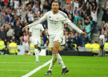 Triplé inutile : Mbappé brille, le Barça s’impose