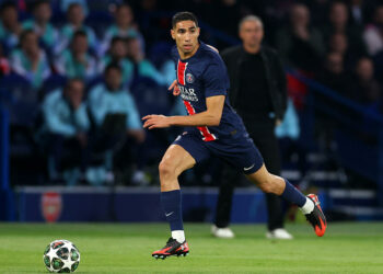 Hakimi aperçu en boîte à Barcelone avec les stars du Barça : soirée choc pour le joueur du PSG !