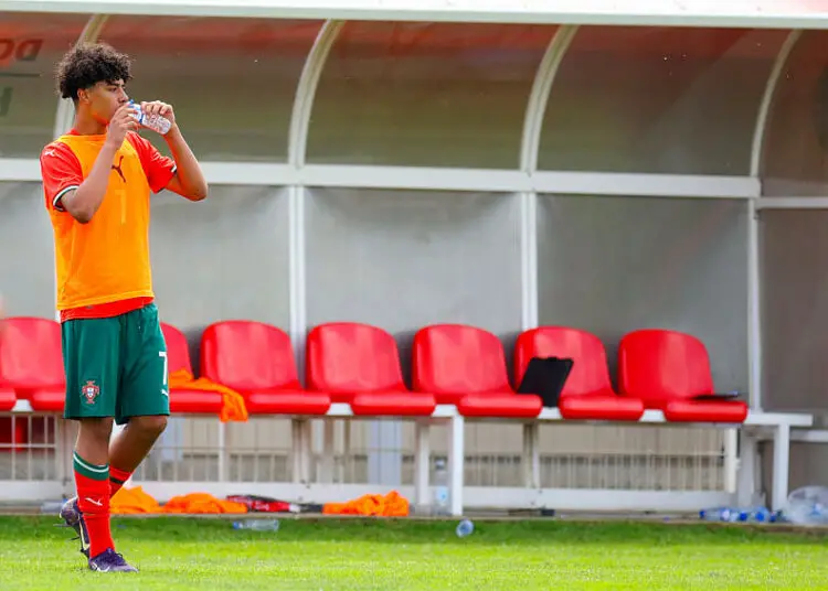 Comme son père : le fils de Ronaldo débute avec le Portugal… avec le mythique numéro 7 !
