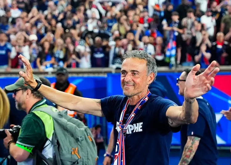 PSG : Des rugbymans croisent Luis Enrique et le défient… direction la Corrèze pour le coach !
