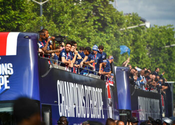 Tensions à Paris : les pompiers appellent à ne pas saturer les lignes d’urgence