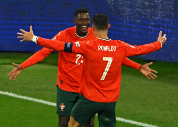 Nuno Mendes régale Ronaldo d’un bijou en pleine demi-finale face à l’Allemagne !