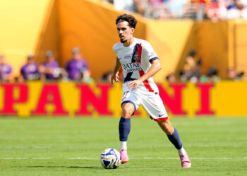 PSG : le grand come-back du maillot rouge qui fait déjà parler !