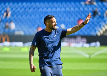 Andy Delort vers un départ imminent du MC Alger pour le Koweït : un nouveau challenge en vue