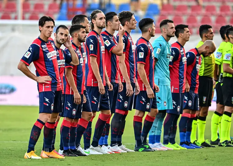 Scandale à Crotone : le club de Serie C placé sous administration judiciaire pour liens avec la mafia calabraise