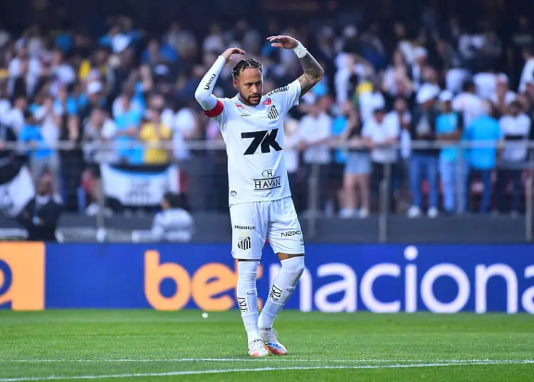 Neymar s’offre une Ferrari Purosangue à plus d’1 M€ : le luxe au cœur de sa convalescence