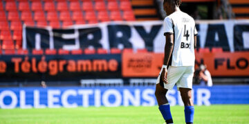 Christopher Wooh expulsé et hospitalisé après le derby Lorient-Rennes : une journée cauchemardesque pour le Stade Rennais