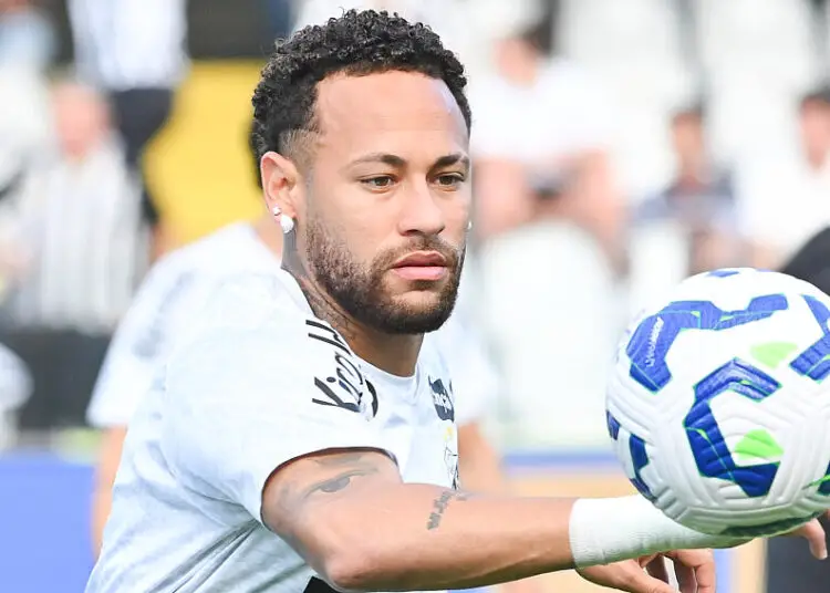 Neymar s’offre une Ferrari Purosangue à plus d’1 million d’euros, une merveille automobile signée Ferrari