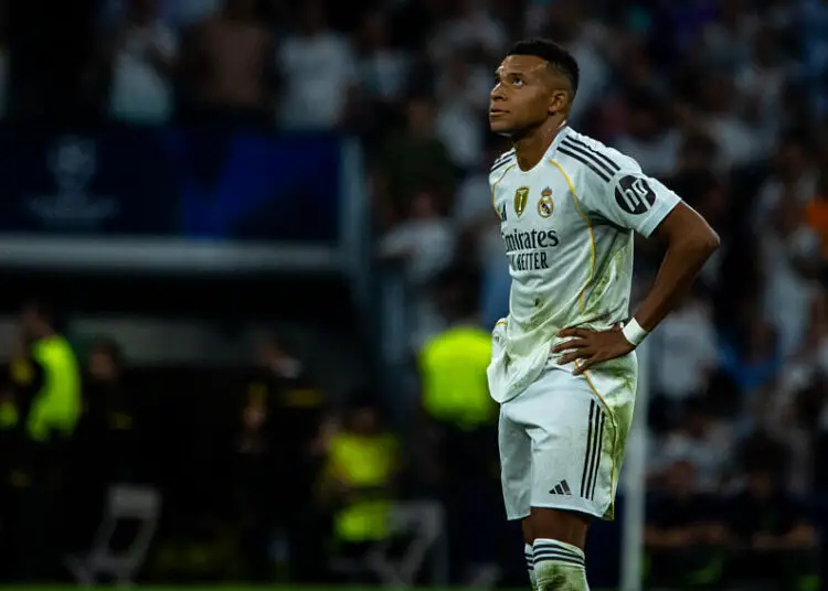 Kylian Mbappé salue avec fair-play le sacre historique du PSG en Ligue des champions